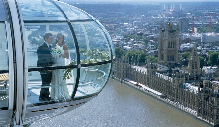 London Eye capsule wedding